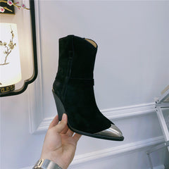 Pointed Toe Women's Fashion Boots with Iron Toe