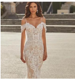 Elegant Tulle Boat Neck High Side Slit Bridal Gown